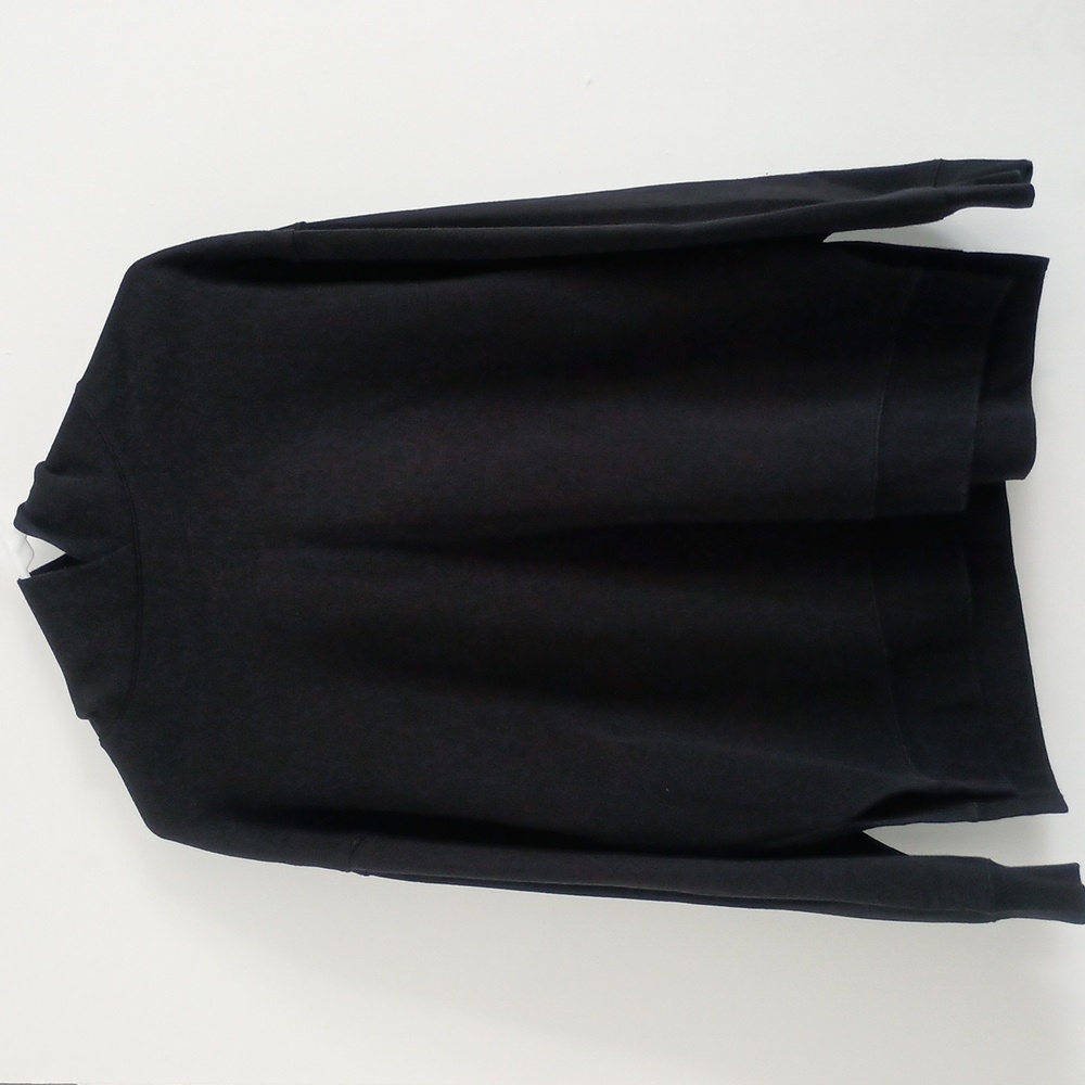 Uniqlo PullOver Hoodie